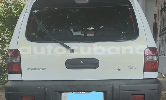 Comprar Usados Carro Kia Sportage Blanco en Havana en Habana Comprar Usados Carro Kia Sportage Blanco en Havana en Habana