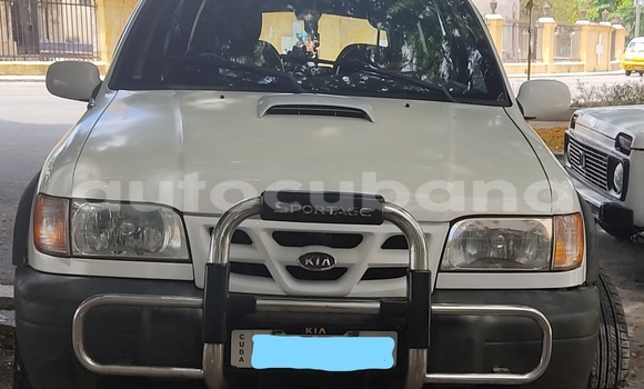 Comprar Usados Carro Kia Sportage Blanco en Havana en Habana Comprar Usados Carro Kia Sportage Blanco en Havana en Habana
