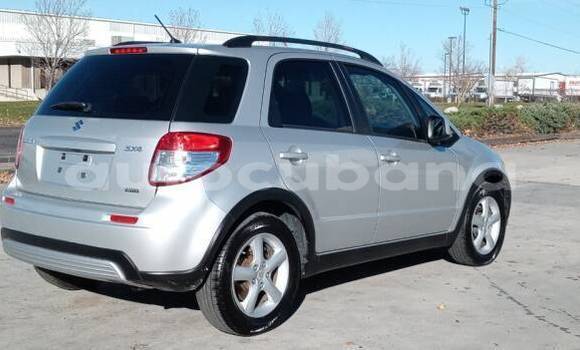 Buy Used Suzuki SX4 Red Car in Havana in Habana Buy Used Suzuki SX4 Red Car in Havana in Habana