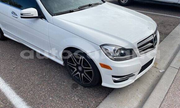 Buy Used Mercedes-Benz A-Class White Car in Havana in Habana Buy Used Mercedes-Benz A-Class White Car in Havana in Habana