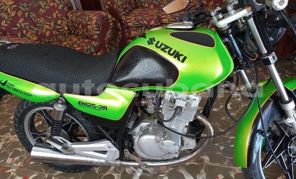 Comprar Usados Moto Suzuki GN Verde en Banes en Holguin Comprar Usados Moto Suzuki GN Verde en Banes en Holguin