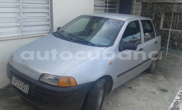 Comprar Usados Carro Fiat Punto Plata en Havana en Habana Comprar Usados Carro Fiat Punto Plata en Havana en Habana