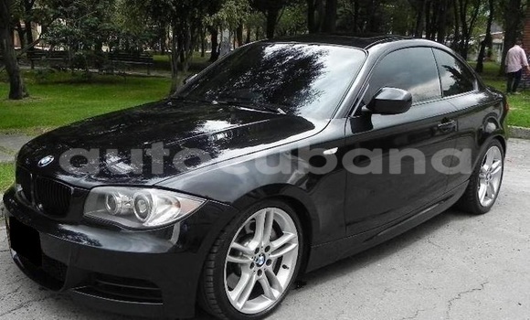 Buy Used BMW 1er Black Car in Havana in Habana