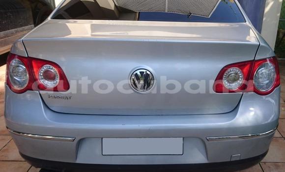 Comprar Usados Carro Volkswagen Passat Plata en Havana en Habana Comprar Usados Carro Volkswagen Passat Plata en Havana en Habana