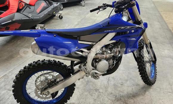 Buy New Yamaha YZ450F Blue Bike in Campechuela in Granma Buy New Yamaha YZ450F Blue Bike in Campechuela in Granma