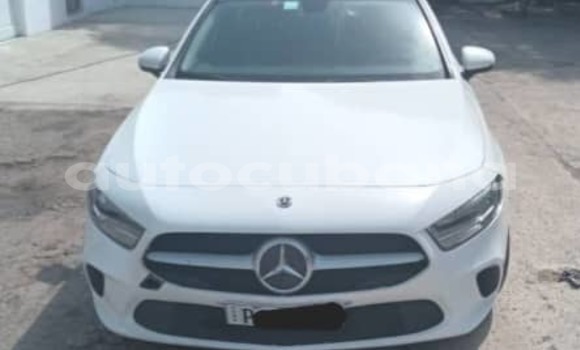 Buy Used Mercedes-Benz A200 White Car in Havana in Habana Buy Used Mercedes-Benz A200 White Car in Havana in Habana