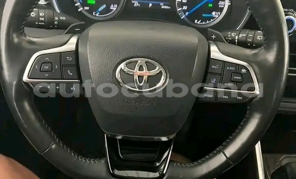 Buy Used Toyota Highlander Other Car in Cueto in Holguin Buy Used Toyota Highlander Other Car in Cueto in Holguin