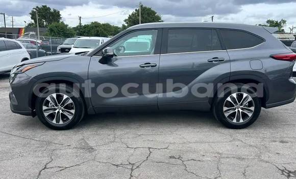 Comprar Usados Carro Toyota Highlander Otro en Aguada de Pasajeros en Matanzas Comprar Usados Carro Toyota Highlander Otro en Aguada de Pasajeros en Matanzas