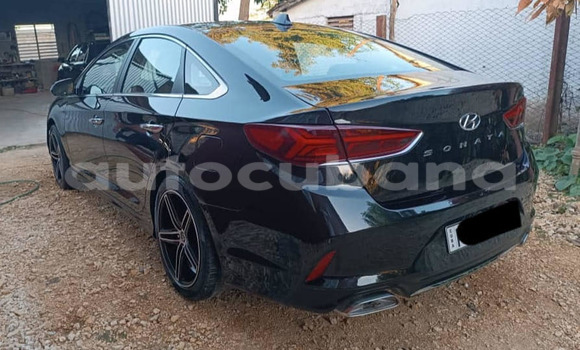 Buy Used Hyundai Santa Fe Black Car in Alacranes in Matanzas Buy Used Hyundai Santa Fe Black Car in Alacranes in Matanzas