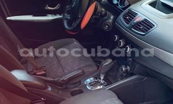 Buy Used Renault Fluence Red Car in Alacranes in Matanzas Buy Used Renault Fluence Red Car in Alacranes in Matanzas