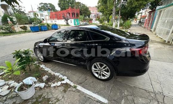 Comprar Usados Carro Renault Talisman Negro en Alacranes en Matanzas Comprar Usados Carro Renault Talisman Negro en Alacranes en Matanzas