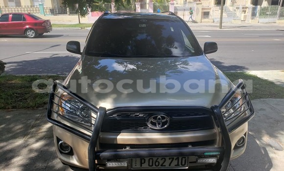 Comprar Usados Carro Toyota RAV4 Otro en Alacranes en Matanzas Comprar Usados Carro Toyota RAV4 Otro en Alacranes en Matanzas