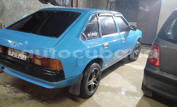 Buy Used Toyota Vitz Blue Car in Baguanos in Holguin Buy Used Toyota Vitz Blue Car in Baguanos in Holguin