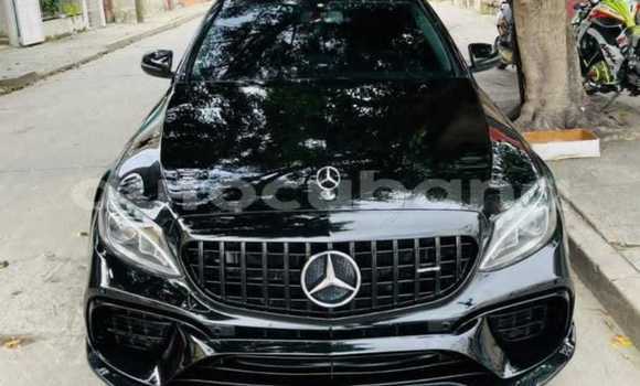 Comprar Usados Carro Mercedes‒Benz C–Class Negro en Aguacate en Matanzas Comprar Usados Carro Mercedes‒Benz C–Class Negro en Aguacate en Matanzas