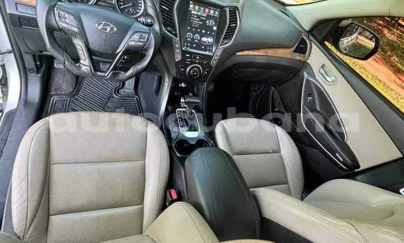 Buy Used Hyundai Santa Fe White Car in Antilla in Holguin Buy Used Hyundai Santa Fe White Car in Antilla in Holguin