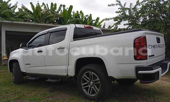 Buy Used Chevrolet Colorado White Car in Alacranes in Matanzas Buy Used Chevrolet Colorado White Car in Alacranes in Matanzas