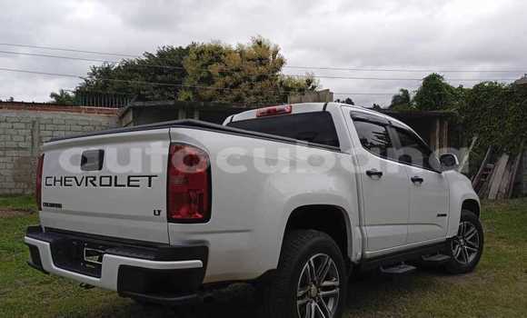 Buy Used Chevrolet Colorado White Car in Alacranes in Matanzas Buy Used Chevrolet Colorado White Car in Alacranes in Matanzas