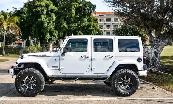 Buy Used Jeep Wrangler White Car in Havana in Habana Buy Used Jeep Wrangler White Car in Havana in Habana