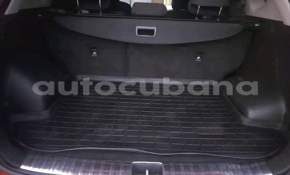 Comprar Usados Carro Hyundai Tucson Rojo en Baguanos en Holguin Comprar Usados Carro Hyundai Tucson Rojo en Baguanos en Holguin