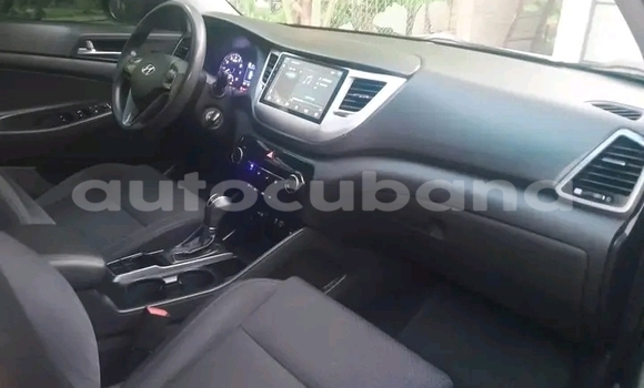 Comprar Usados Carro Hyundai Tucson Rojo en Baguanos en Holguin Comprar Usados Carro Hyundai Tucson Rojo en Baguanos en Holguin