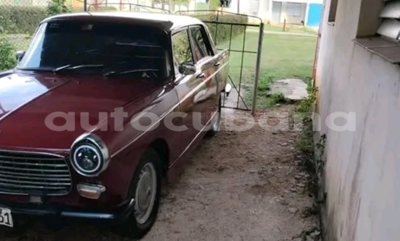 Comprar Usados Carro Peugeot 404 Rojo en Cacocum en Holguin Comprar Usados Carro Peugeot 404 Rojo en Cacocum en Holguin