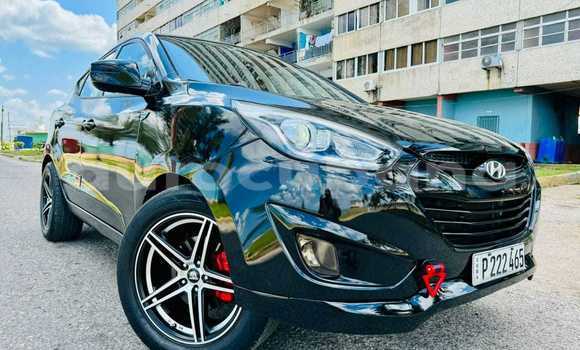 Comprar Usados Carro Hyundai Tucson Negro en Aguada de Pasajeros en Matanzas Comprar Usados Carro Hyundai Tucson Negro en Aguada de Pasajeros en Matanzas