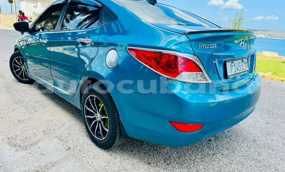 Comprar Usados Carro Hyundai Accent Azul en Alacranes en Matanzas Comprar Usados Carro Hyundai Accent Azul en Alacranes en Matanzas