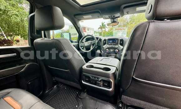Comprar Usados Carro GMC Sierra Negro en Alacranes en Matanzas Comprar Usados Carro GMC Sierra Negro en Alacranes en Matanzas