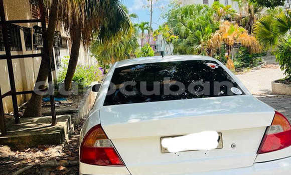 Comprar Usados Carro Mitsubishi Lancer Blanco en Alacranes en Matanzas Comprar Usados Carro Mitsubishi Lancer Blanco en Alacranes en Matanzas