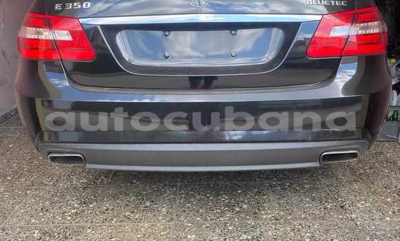 Comprar Usados Carro Mercedes‒Benz E–Class Negro en Alacranes en Matanzas Comprar Usados Carro Mercedes‒Benz E–Class Negro en Alacranes en Matanzas