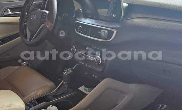 Buy Used Hyundai Tucson Red Car in Aguacate in Matanzas Buy Used Hyundai Tucson Red Car in Aguacate in Matanzas