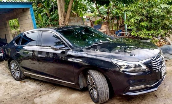 Comprar Usados Carro GAC Trumpchi GS8 Negro en Antilla en Holguin Comprar Usados Carro GAC Trumpchi GS8 Negro en Antilla en Holguin