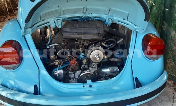 Comprar Usados Carro Volkswagen Beetle Azul en Havana en Habana Comprar Usados Carro Volkswagen Beetle Azul en Havana en Habana