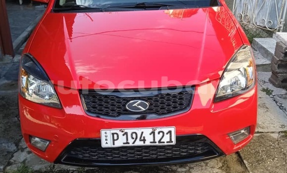 Comprar Usados Carro Kia Rio Rojo en Cruces en Cienfuegos Comprar Usados Carro Kia Rio Rojo en Cruces en Cienfuegos