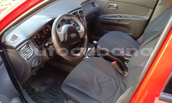 Comprar Usados Carro Kia Rio Rojo en Cruces en Cienfuegos Comprar Usados Carro Kia Rio Rojo en Cruces en Cienfuegos