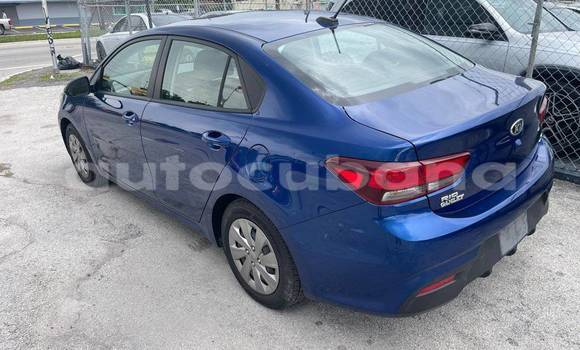 Comprar Usados Carro Kia Rio Azul en Baguanos en Holguin Comprar Usados Carro Kia Rio Azul en Baguanos en Holguin