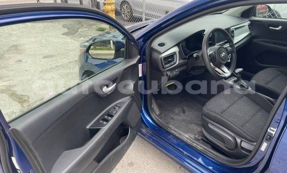 Comprar Usados Carro Kia Rio Azul en Baguanos en Holguin Comprar Usados Carro Kia Rio Azul en Baguanos en Holguin