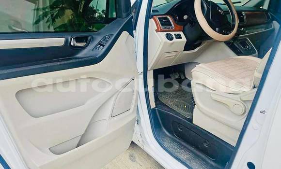 Comprar Usados Carro Toyota Sienta Blanco en Aguada de Pasajeros en Matanzas Comprar Usados Carro Toyota Sienta Blanco en Aguada de Pasajeros en Matanzas