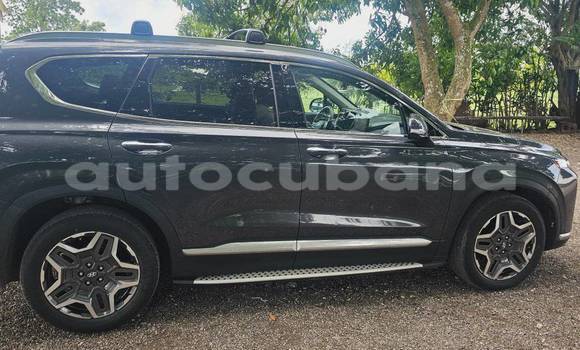 Comprar Usados Carro Hyundai Santa Fe Negro en Aguada de Pasajeros en Matanzas Comprar Usados Carro Hyundai Santa Fe Negro en Aguada de Pasajeros en Matanzas