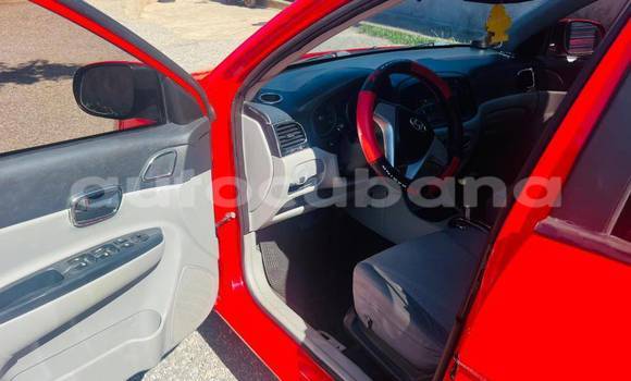 Comprar Usados Carro Hyundai Accent Rojo en Alacranes en Matanzas Comprar Usados Carro Hyundai Accent Rojo en Alacranes en Matanzas