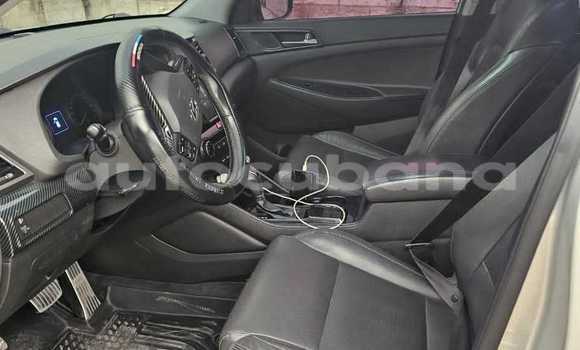 Buy Used Hyundai Tucson Other Car in Alacranes in Matanzas Buy Used Hyundai Tucson Other Car in Alacranes in Matanzas