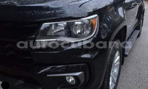 Comprar Usados Carro Chevrolet Corolado Negro en Aguada de Pasajeros en Matanzas Comprar Usados Carro Chevrolet Corolado Negro en Aguada de Pasajeros en Matanzas