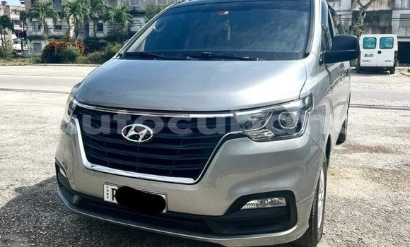Comprar Usados Carro Hyundai H1 Otro en Aguada de Pasajeros en Matanzas Comprar Usados Carro Hyundai H1 Otro en Aguada de Pasajeros en Matanzas