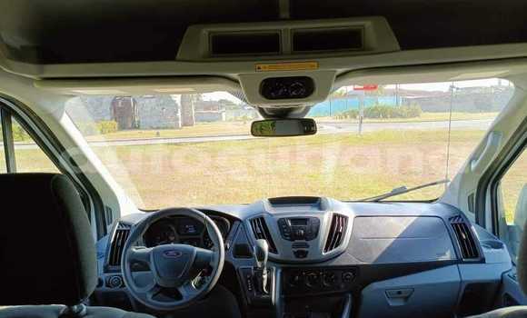 Buy Used Ford Explorer Sport Trac White Car in Antilla in Holguin Buy Used Ford Explorer Sport Trac White Car in Antilla in Holguin