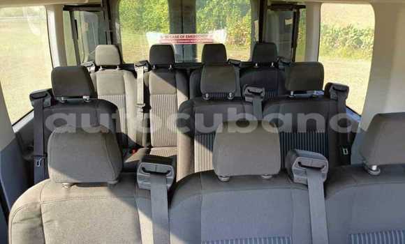 Buy Used Ford Explorer Sport Trac White Car in Antilla in Holguin Buy Used Ford Explorer Sport Trac White Car in Antilla in Holguin