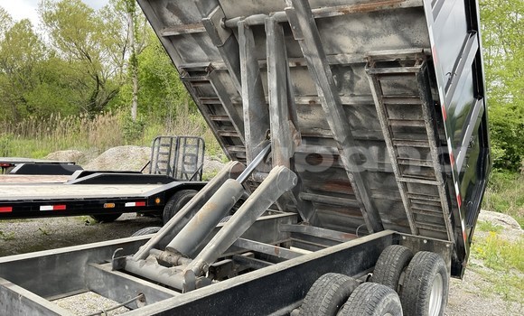 Comprar Usados Utilitario Caterpillar 120 Negro en Havana en Habana Comprar Usados Utilitario Caterpillar 120 Negro en Havana en Habana