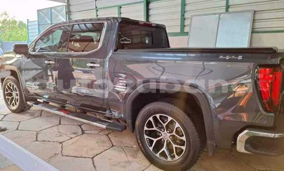 Buy Used GMC Sierra Black Car in Antilla in Holguin Buy Used GMC Sierra Black Car in Antilla in Holguin
