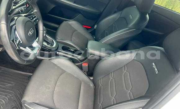 Comprar Usados Carro Kia Forte Blanco en Aguacate en Matanzas Comprar Usados Carro Kia Forte Blanco en Aguacate en Matanzas