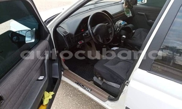 Comprar Usados Carro Peugeot 605 Blanco en Alacranes en Matanzas Comprar Usados Carro Peugeot 605 Blanco en Alacranes en Matanzas