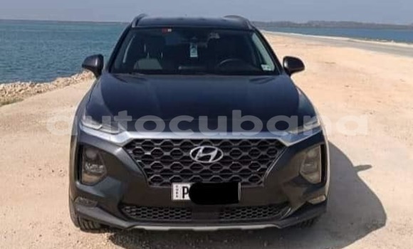 Buy Used Hyundai Santa Fe Black Car in Alacranes in Matanzas Buy Used Hyundai Santa Fe Black Car in Alacranes in Matanzas